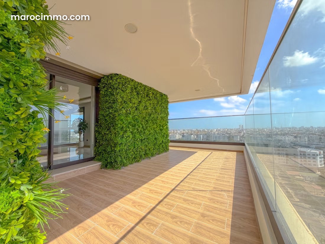 226 m² Penthouse, 3 Bedrooms, Sea Views, Casablanca Finance City — Casablanca