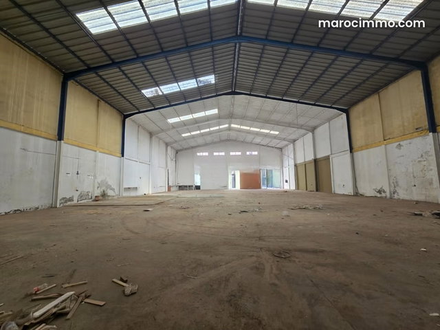 Commercial Warehouse – For Sale – Industrial Area — 4