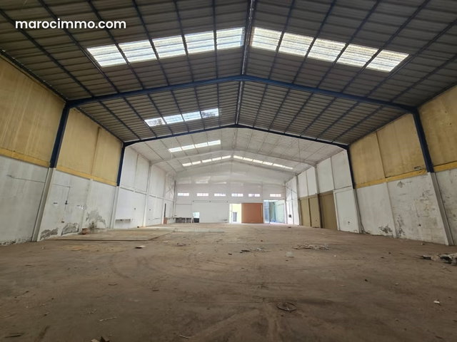 Commercial Warehouse – For Sale – Industrial Area — 2