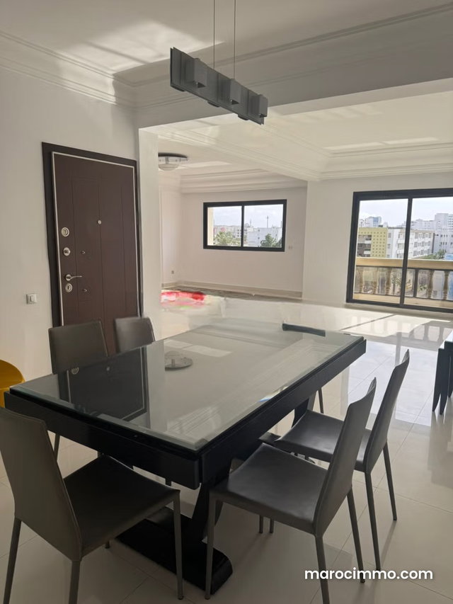 A Vendre Bel Appartement Quartier des Hopitaux — 4