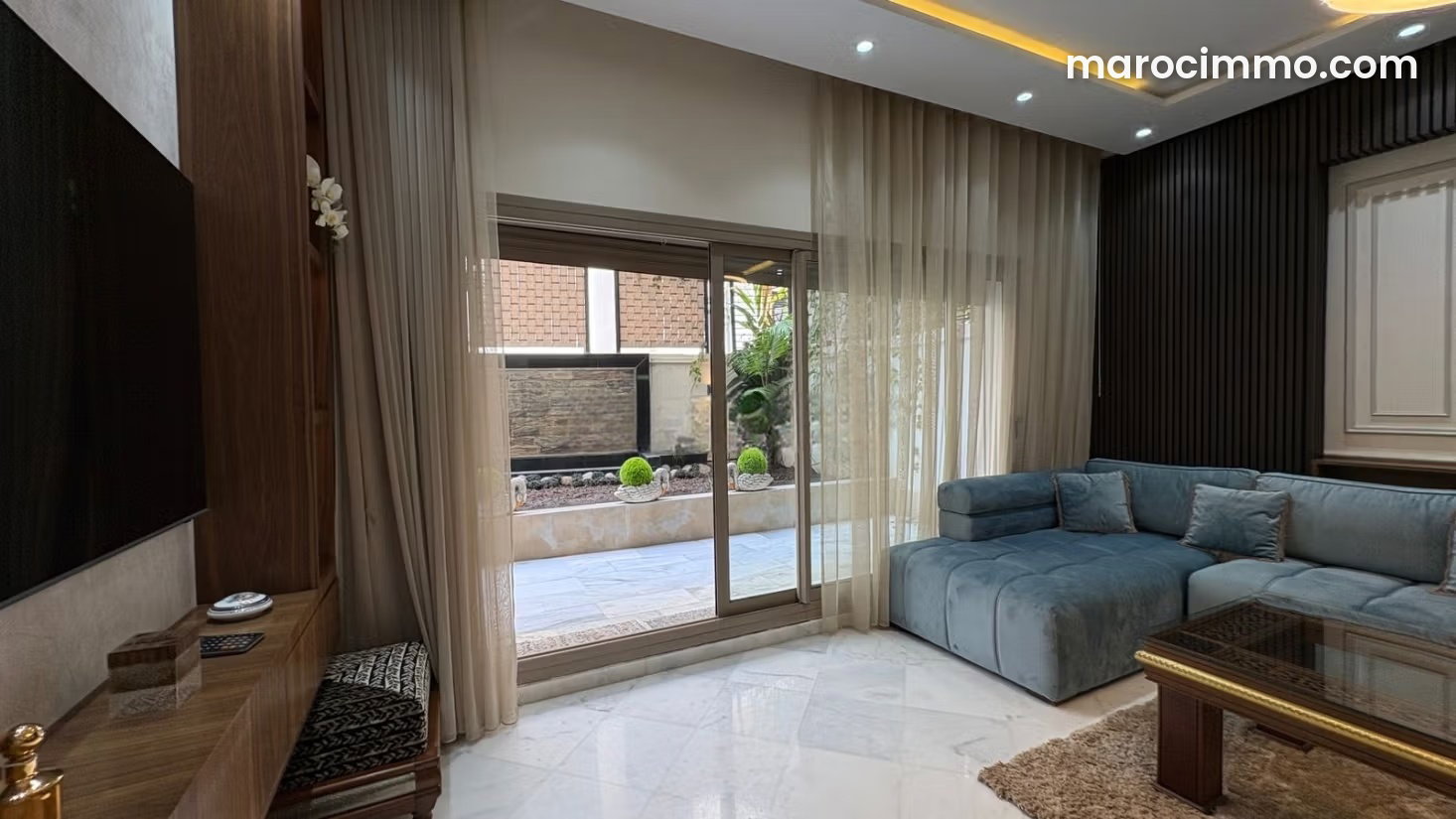 76 m² Apartment with 118 m² Terrace, Malabata, Tangier — Tangier