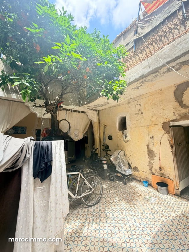 Riad à rénover 140 m² 6/7 chambres Place Sidi Ayoub — 4