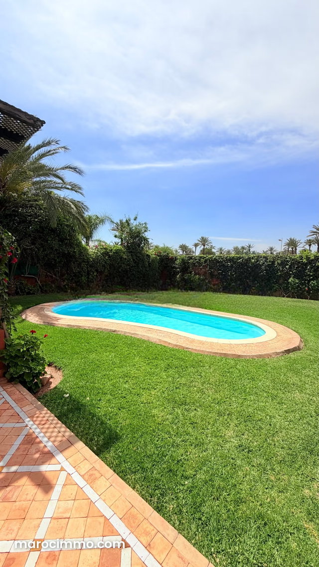 Bel appartement en location à Route Casablanca. 4 pièces — 2