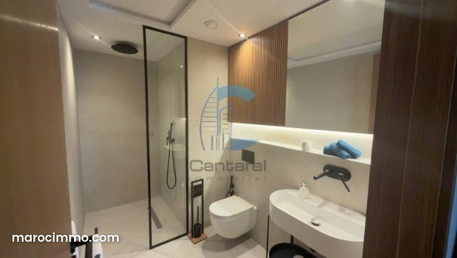 À VENDRE: Prestige au Carré Eden – Appartement de Luxe avec Terrasse & Parking Titré – Guéliz, Marrakech — 3