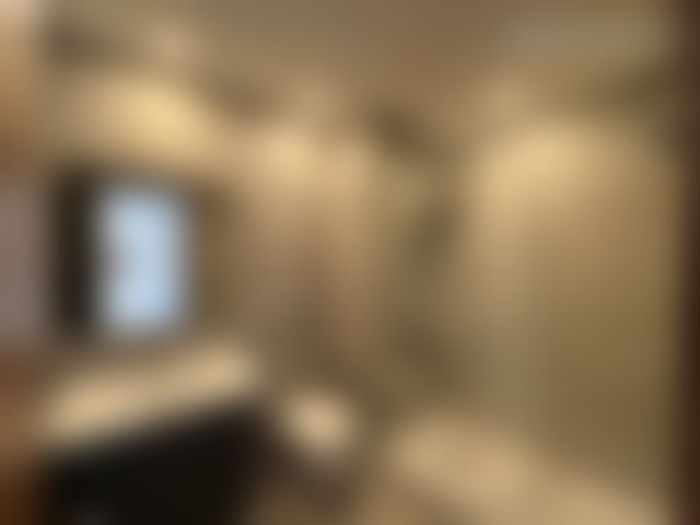 شقة فاخرة مع شرفة ومسبح للإيجار في حي السويسي الرباط — 2