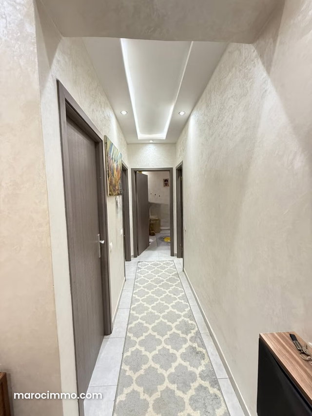 Vend appartement à Route Casablanca. 5 pièces. Bien meublé — 4