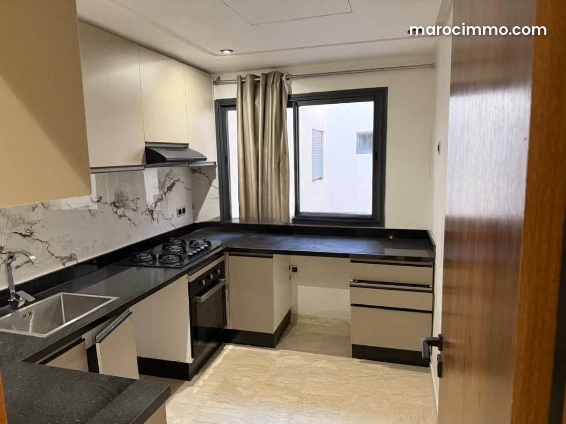 2-Bedroom Apartment for Rent in Hivernage, Marrakech, with Mountain Views — Marrakesh