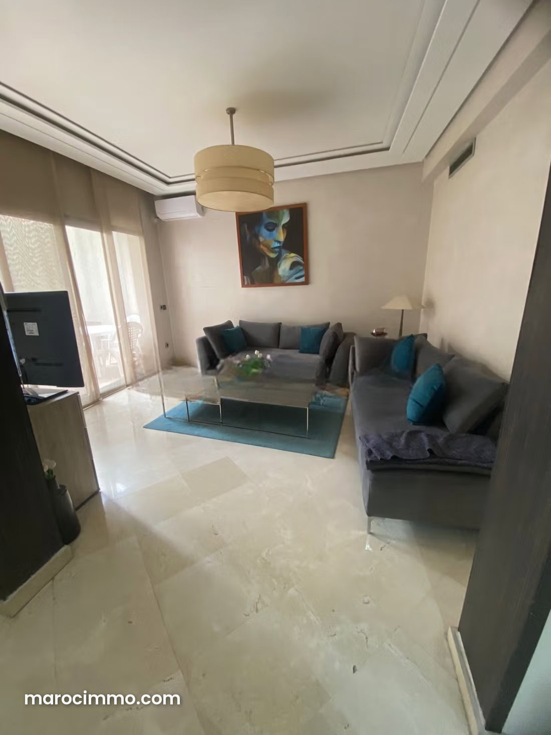 Furnished 67 m² Apartment with Terrace and Garage, Racine, Casablanca — Casablanca