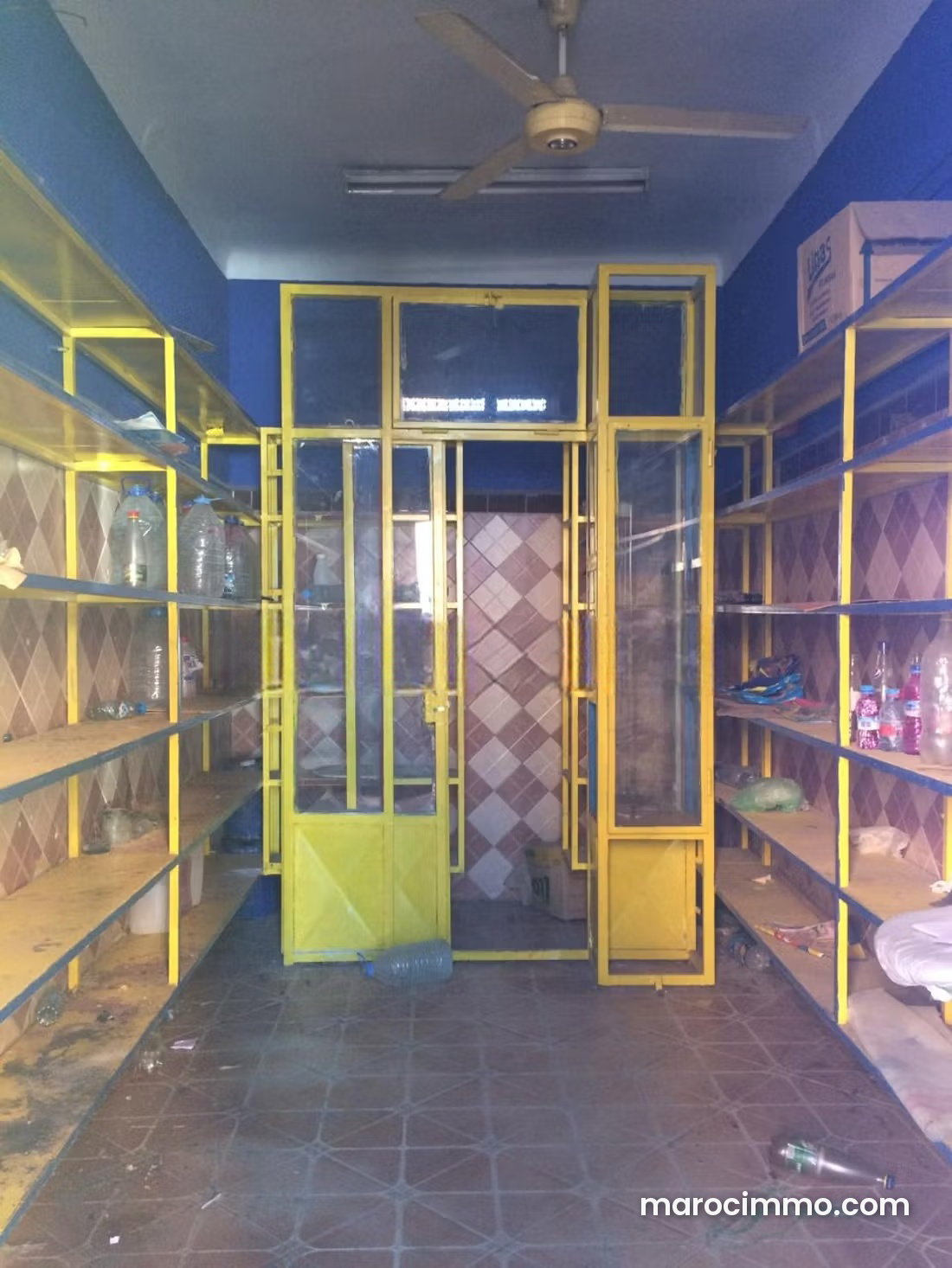 Local commercial 18 m² à vendre à Assouel Marrakech — Marrakech