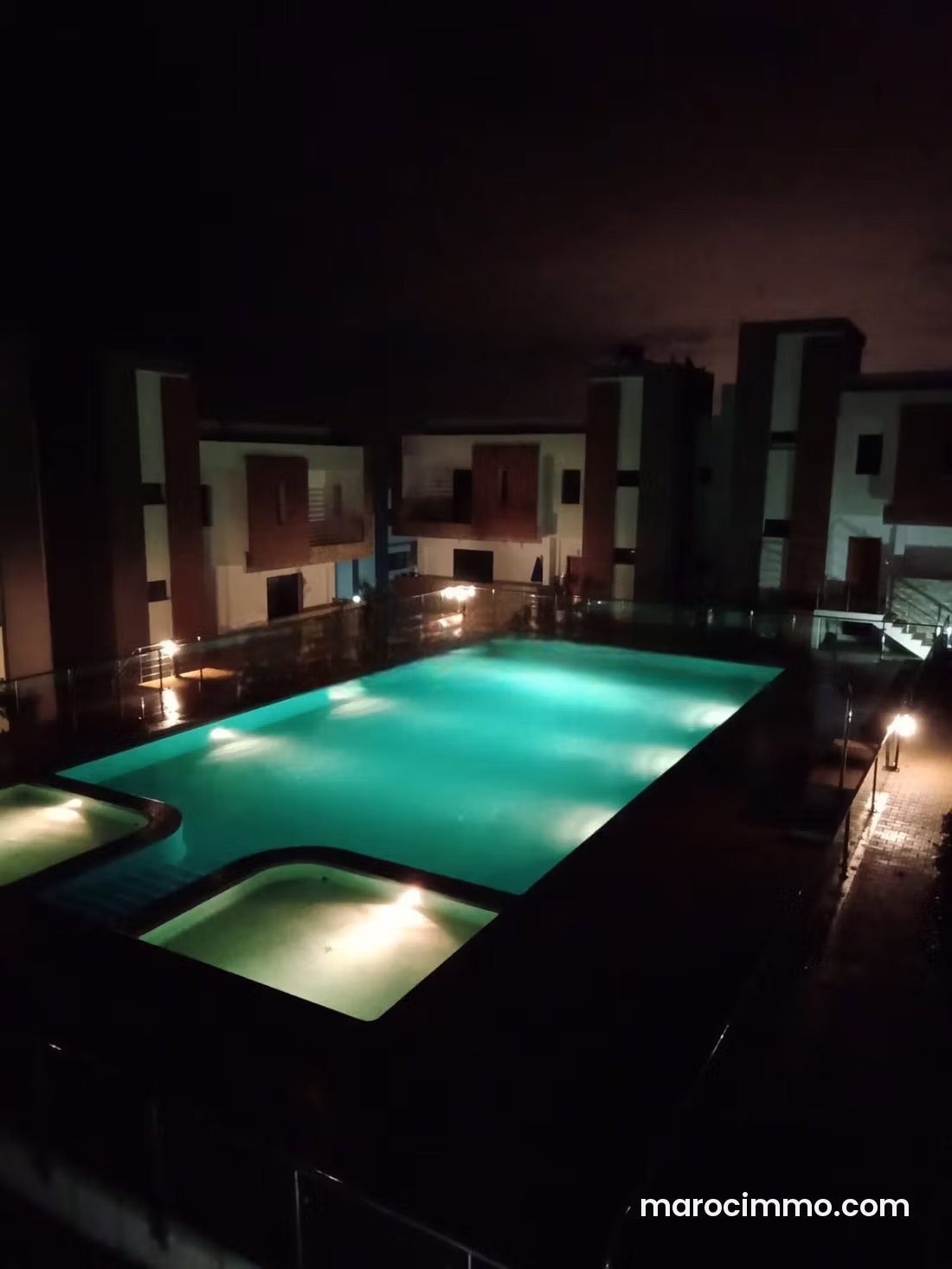 400 sqm Villa with Pool and Garden, Harhoura, Temara — Temara