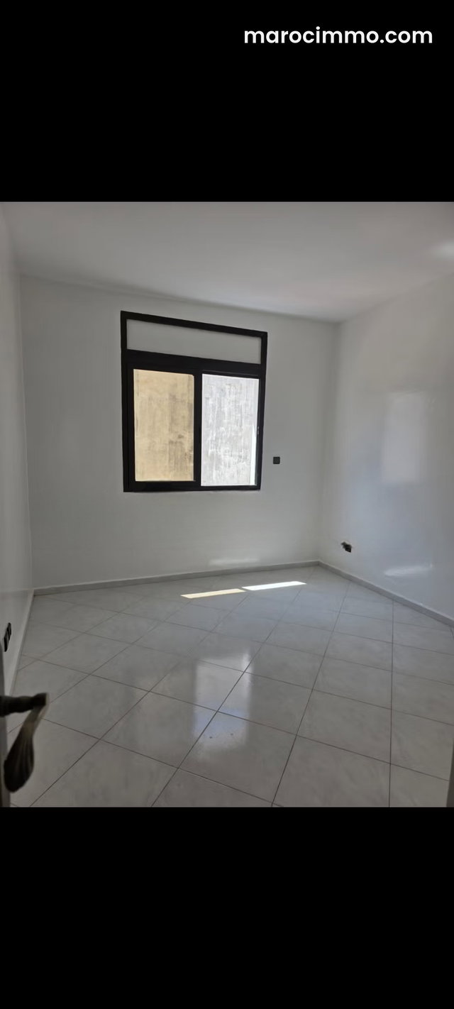 Bel appartement F3 à louer sur agdal — 4
