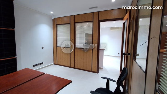 55 m² Office for Rent in La Gironde, Casablanca — 4