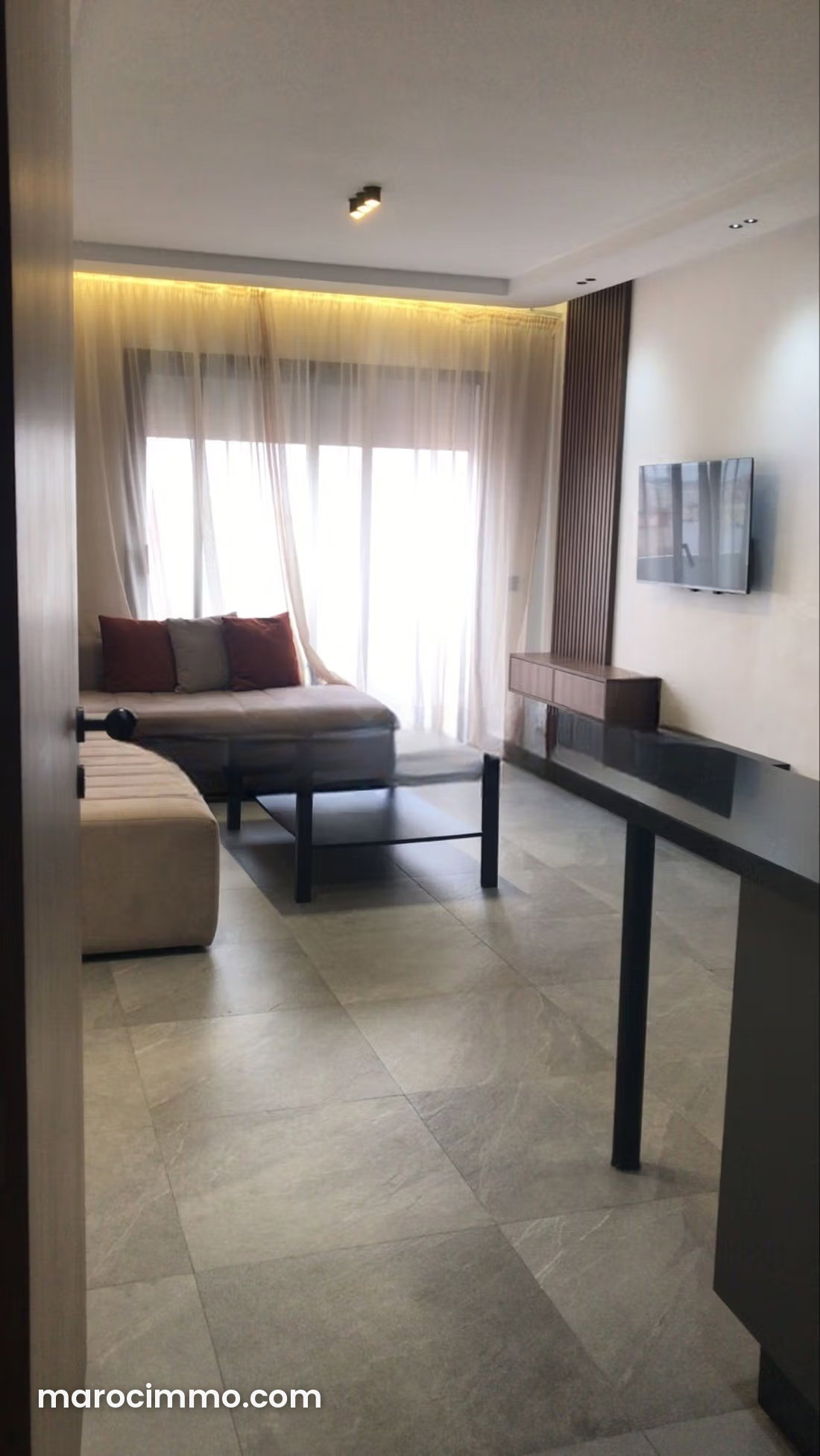 Studio meublé avec parking, Sidi Maarouf, Casablanca — Casablanca