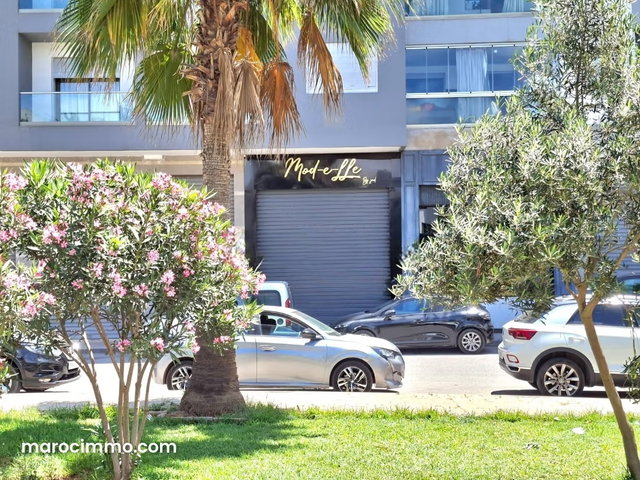 Local commercial à louer californie — 2