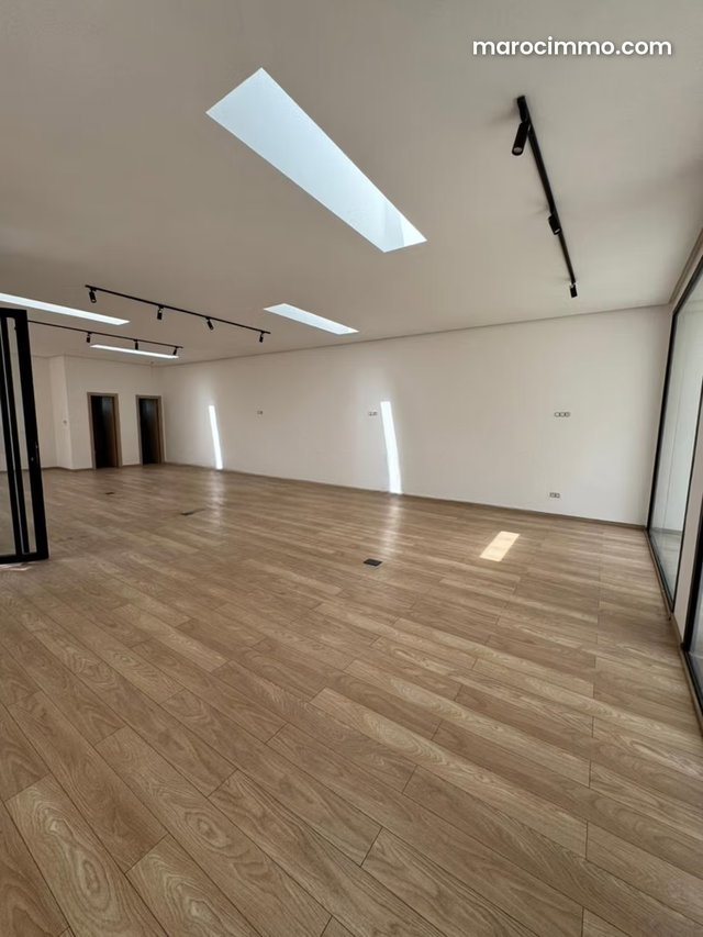Bureaux à Louer CIL — 2