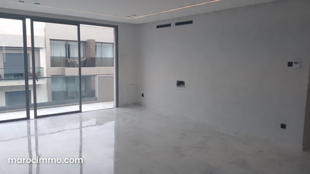 Superbe appartement à vendre à Les princesses. Surface totale 156 m². Service de concierge et climatisation — 5