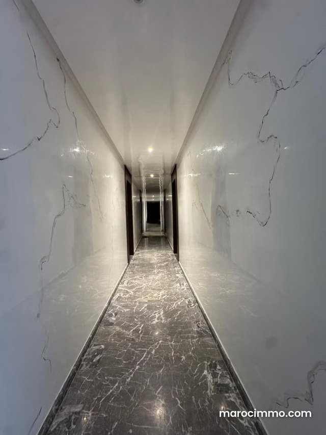 Studio à louer –Quartier des Hôpitaux — 2