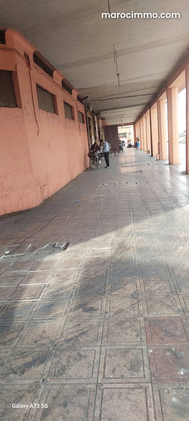 Magasin à vendre à medinah boulevard hommane al fatouaki Marrakech — 3