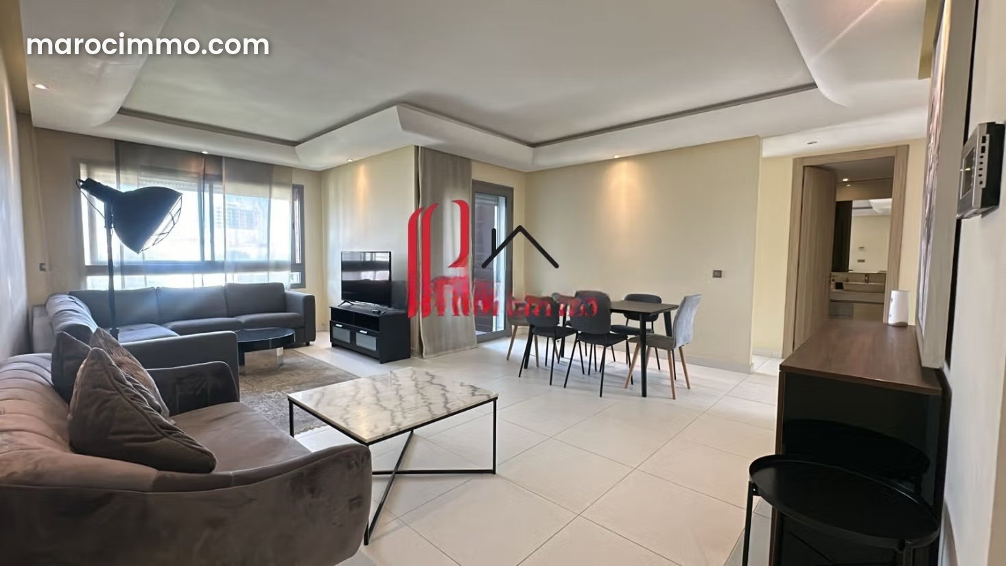 Furnished two-bedroom apartment with terrace, Racine, Casablanca — Casablanca