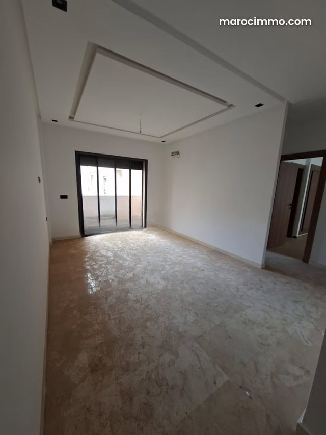 Apartment for Rent in Hivernage. 75 m² Surface. Pool and Concierge Service — 2