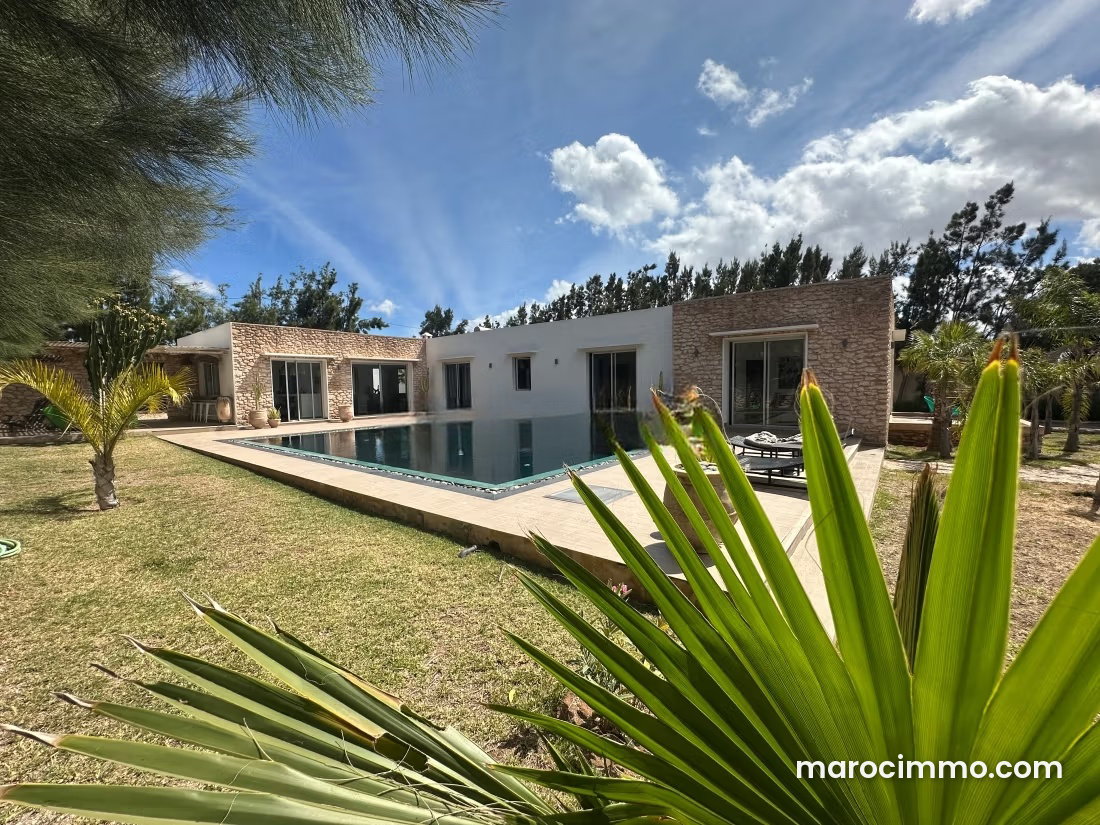 285 m² Villa with Swimming Pool and Landscaped Garden, Essaouira — Essaouira
