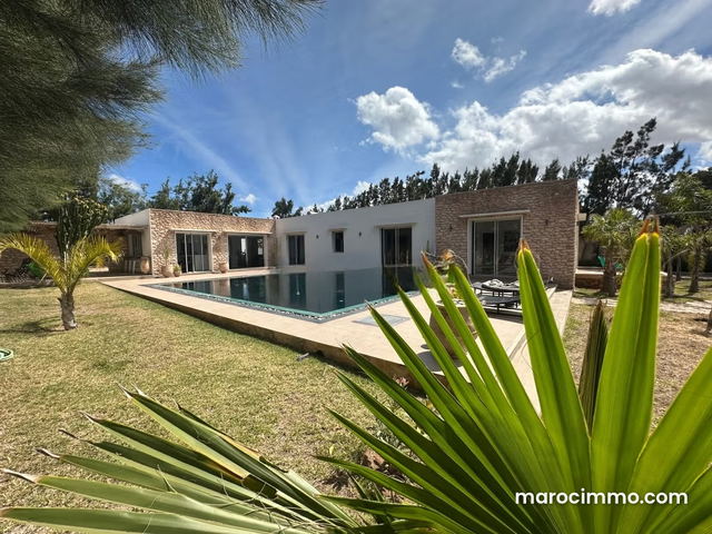 Villa 285m² zone urbaine– Titrée – 7km Essaouira — Essaouira