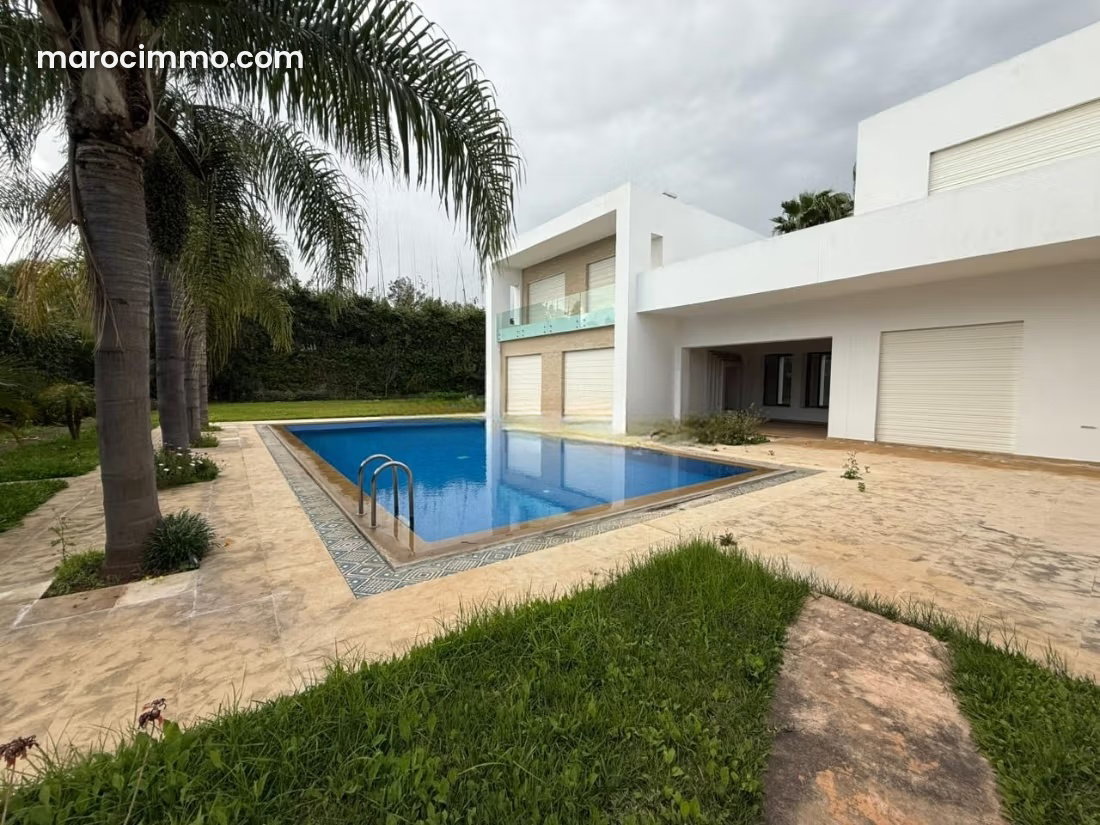 5-Bedroom Villa with Swimming Pool, Souissi, Rabat — Rabat