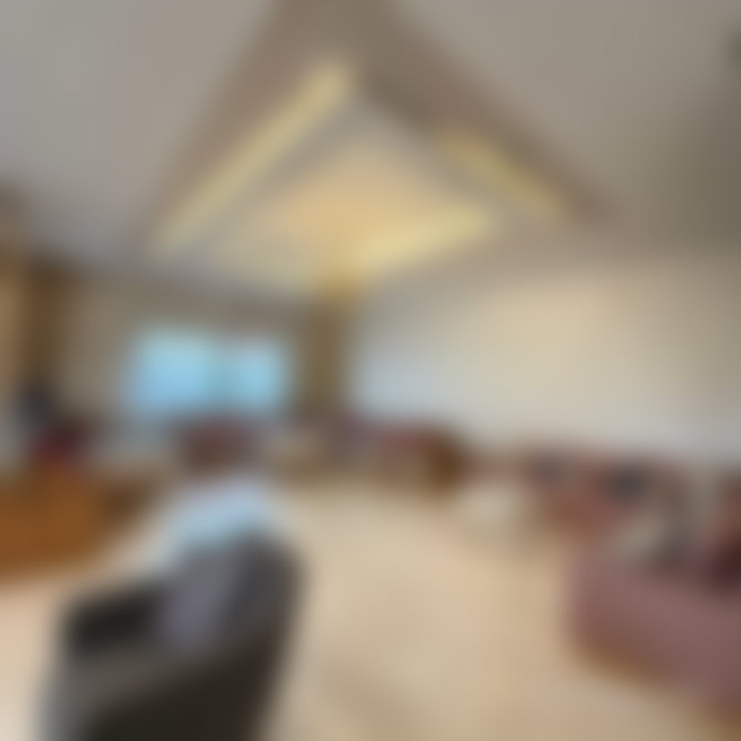 فيلا رحبة بسبع غرف للبيع وسط بوسكورة