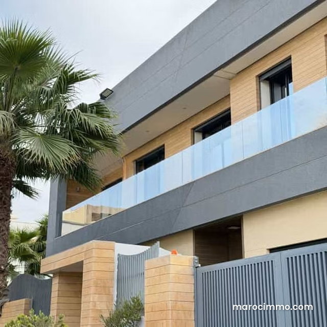 Villa à Vendre de 334.0 m² à Bouskoura, Bouskoura — 2
