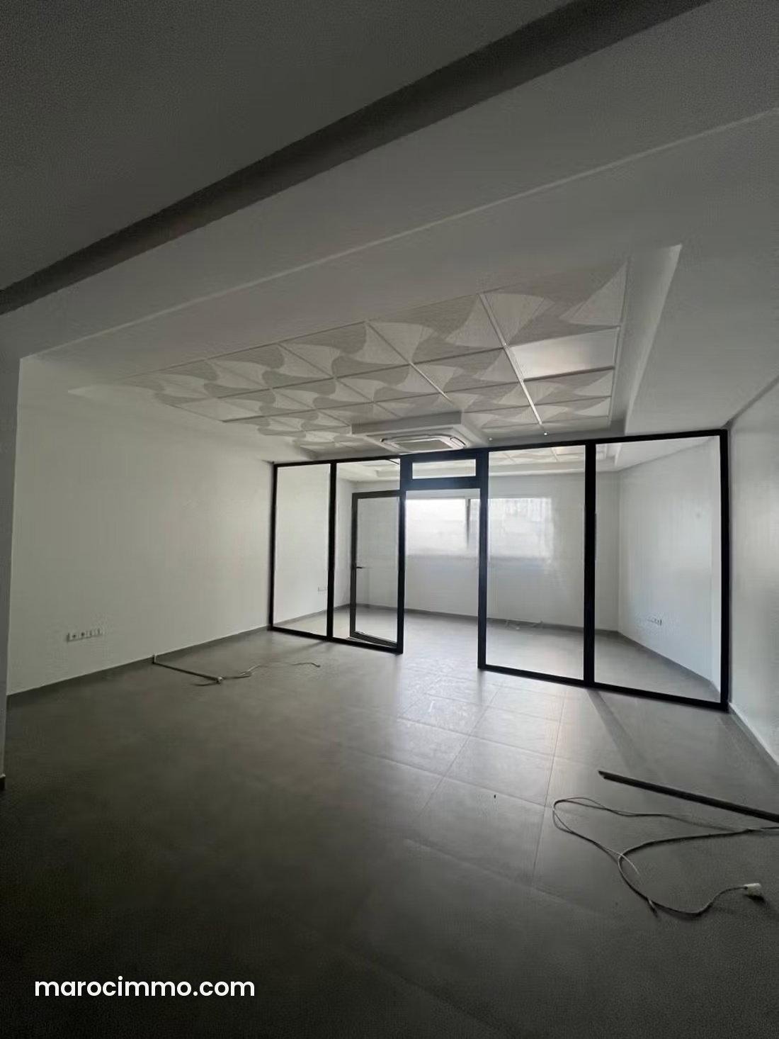 Equipped 56 m² Office, Tangier City Center, MAD 7,000 — Tangier