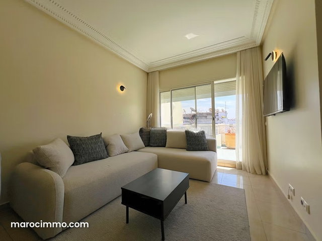 Beautiful Apartment in Gauthier, Top Floor with Large Terrasse Fully Furnished — 4