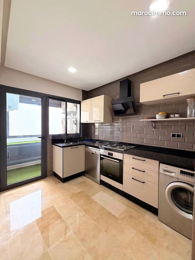 Appartement F3 Meublé Haut Standing à Louer – Riyad Extension – Rabat — 5