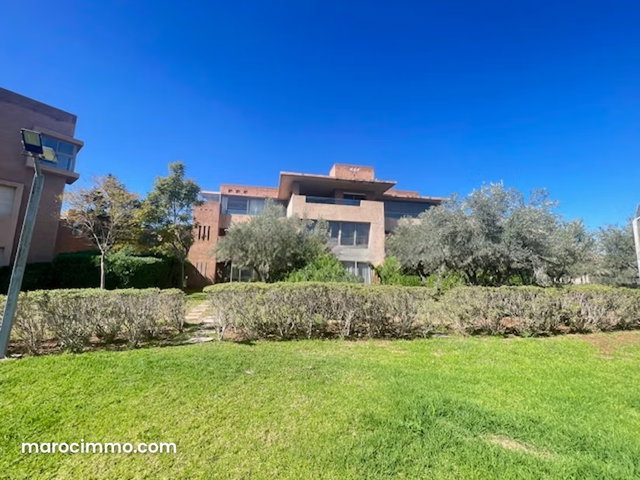 Mise en vente d'un lot de terrain pour villa — 2