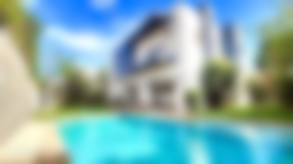 Villa neuve 618 m², piscine et jardin, Bouskoura centre