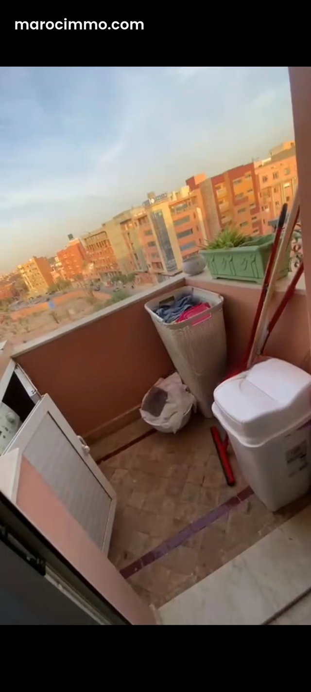 Magnifique appartement avec piscine a vendre — 4