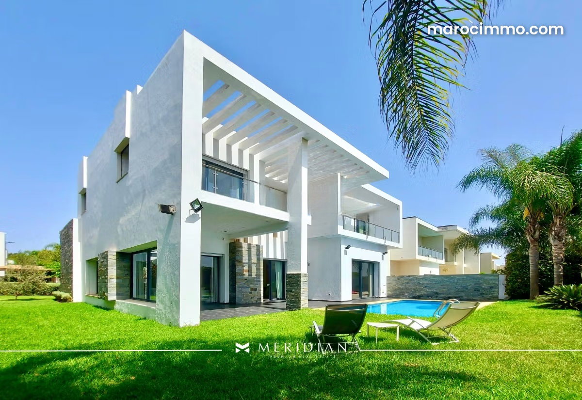 4-Bedroom Villa with Pool for Rent, Bouskoura Centre — Bouskoura