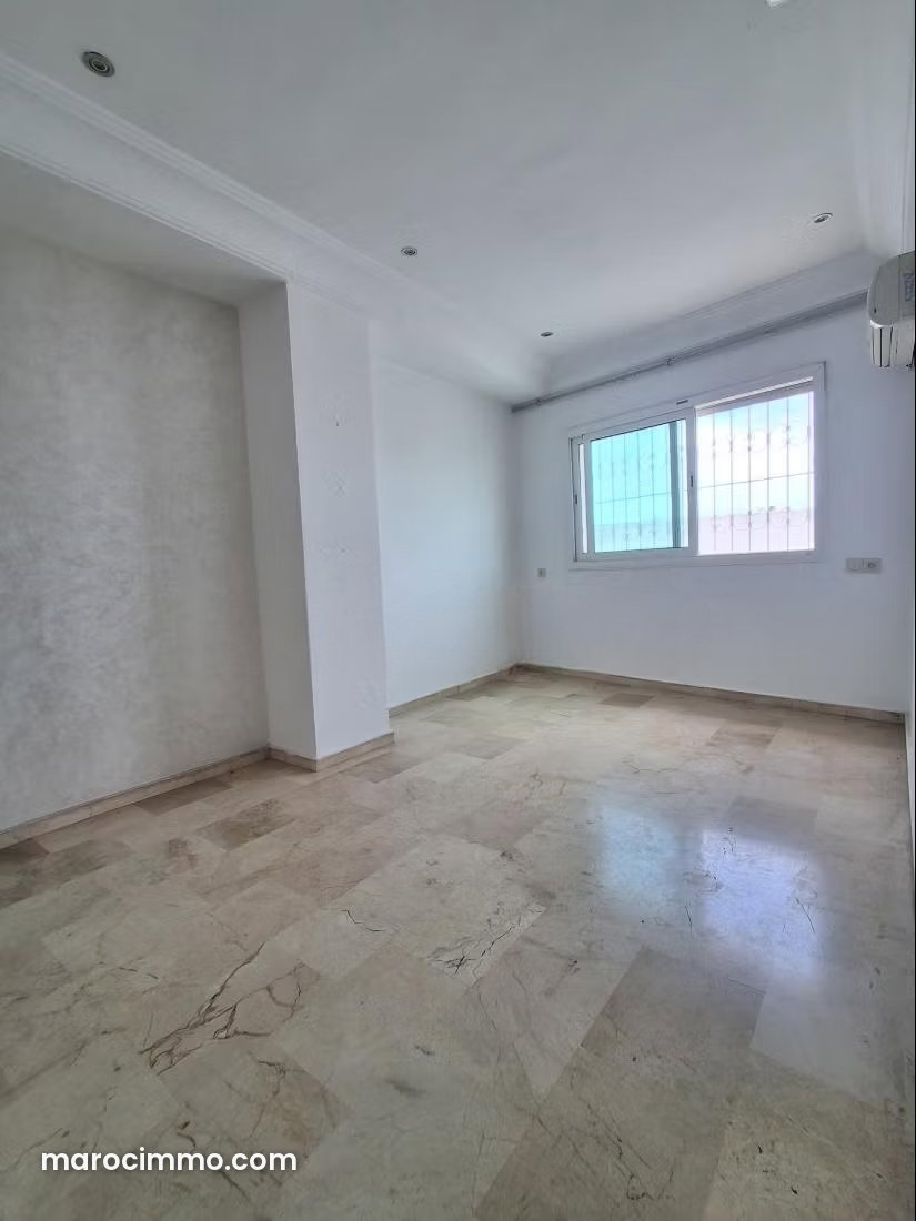 Furnished apartment with terrace in Maârif Extension, Casablanca — Casablanca