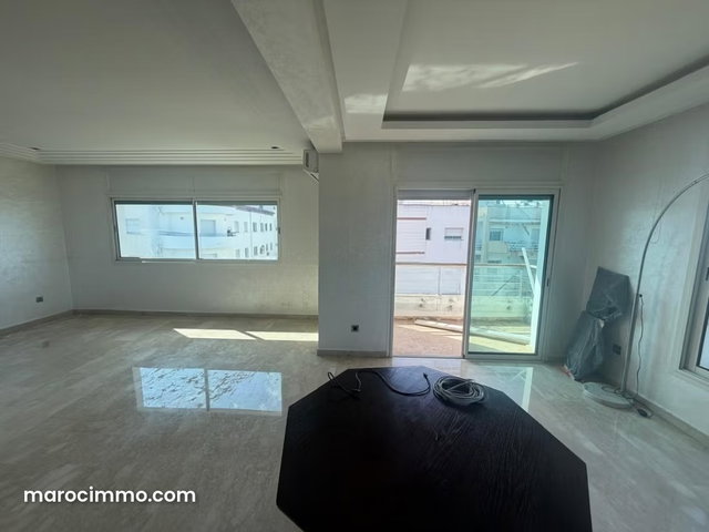 Vend appartement à Riyad. Surface totale 326 m². Salon Marocain et antenne parabolique — 4
