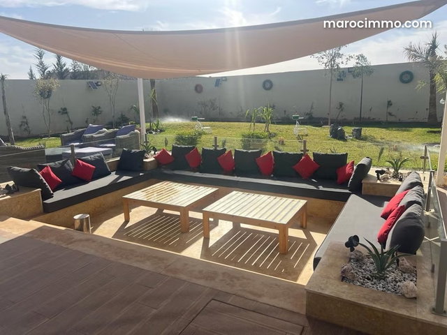 Villa de Luxe à Vendre à Route de Casa Marrakech — 2