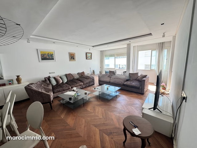 Appartement en vente à Riyad. 3 chambres agréables. Meublé — 2