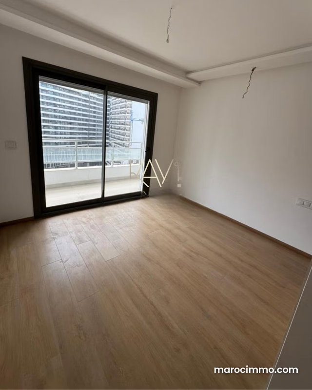 Appartement à vendre – 3 chambres près de la plage avec parking — 4