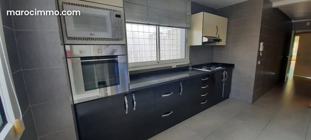 Bel appartement en location à Maârif. 3 chambres agréables — 4