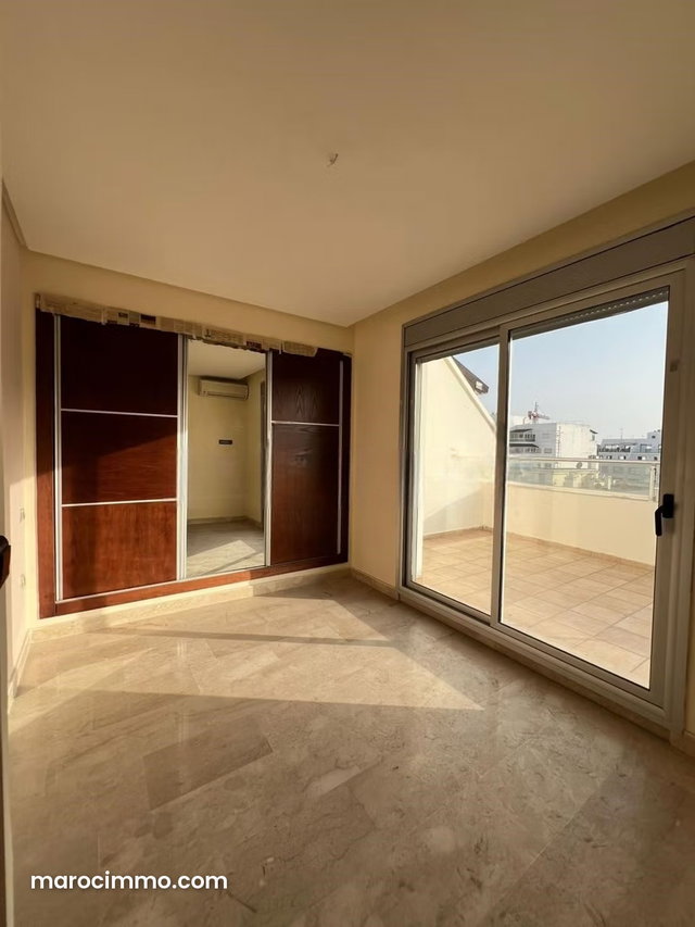 Appartement à louer à iberia– 120 m² – 9ème étage — 4