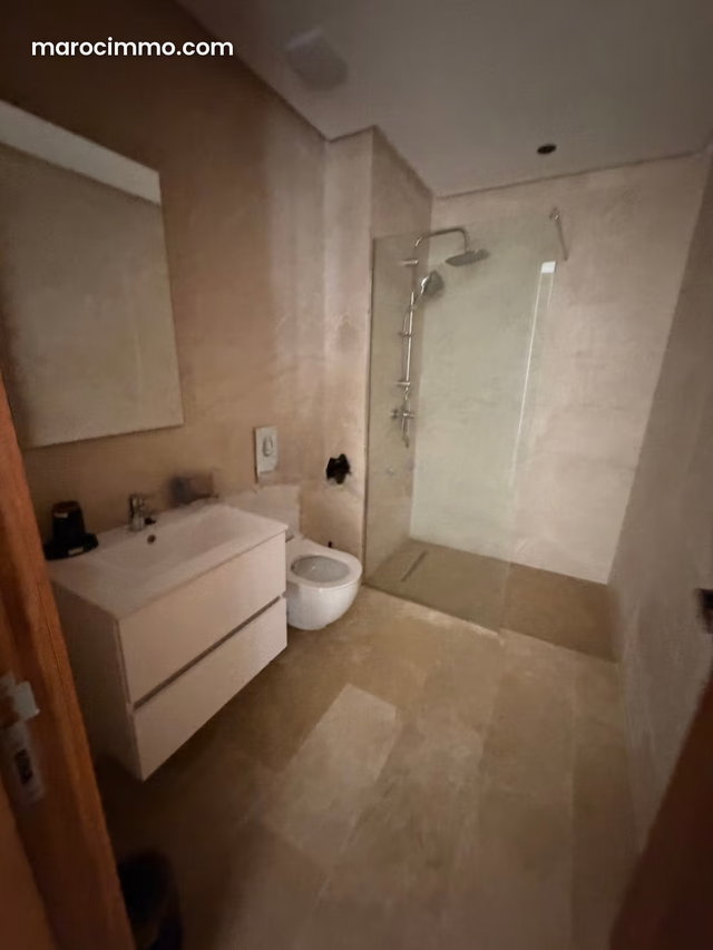 New unfurnished studio with equipped kitchen and belvedere view — 5