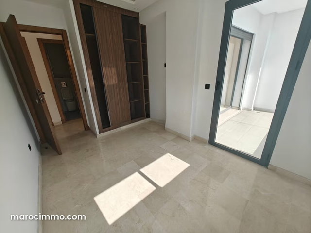 Location appartement vide sur roches noirs — 5