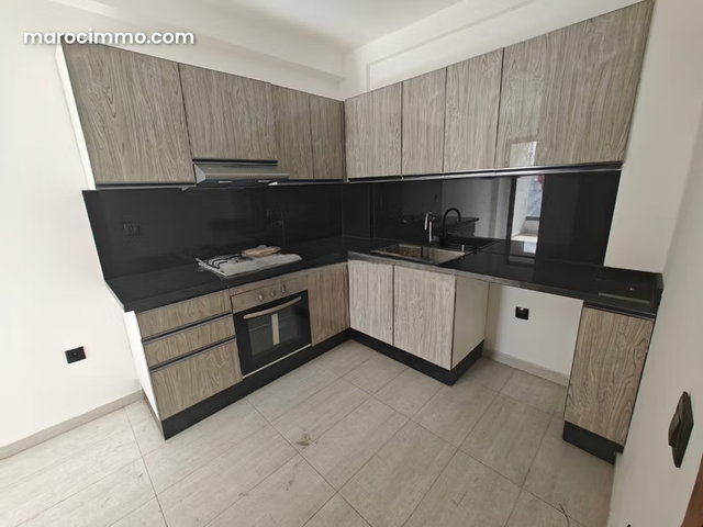 Location appartement vide sur roches noirs — 3
