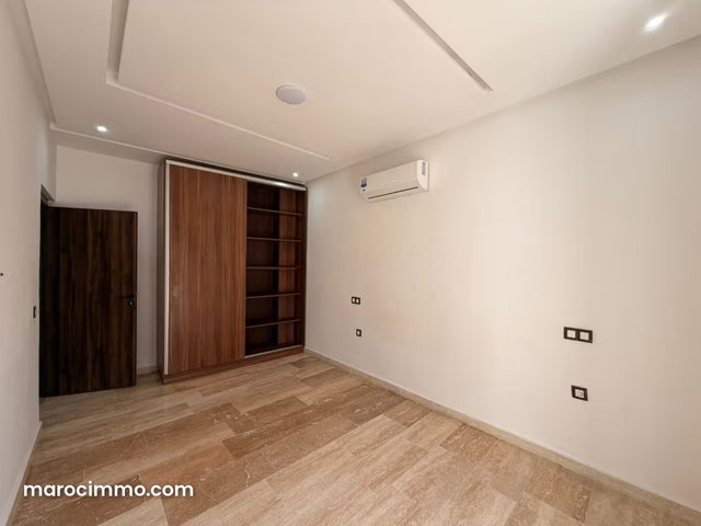 Magnifique appartement vide de 2chambres — 5