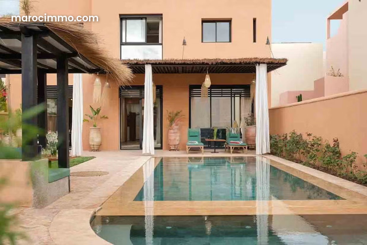 250 m² Apartment with Pool and Garden, Agdal, Marrakech — Marrakesh