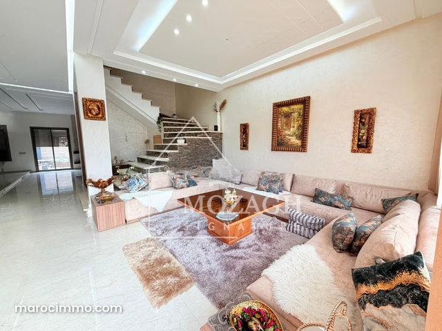 Magnifique villa semi meublée à Targa — 2