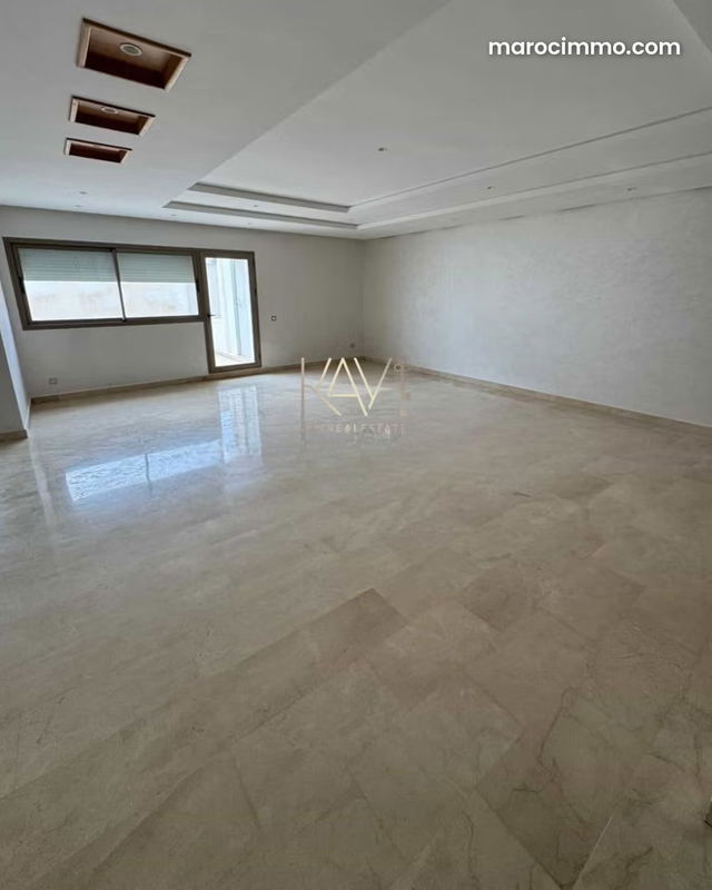 Appartement vide à louer – Iberia — Tanger